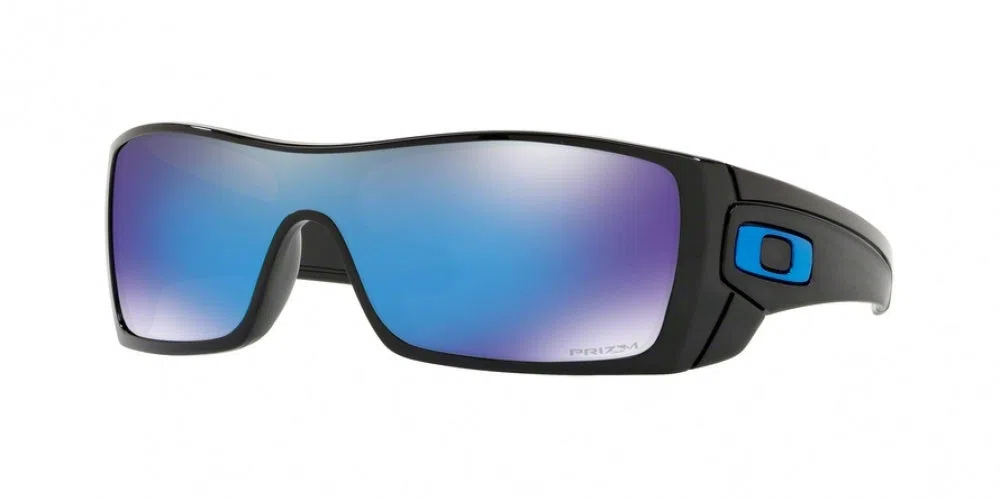 Oakley Batwolf 9101 Sunglasses - view 2